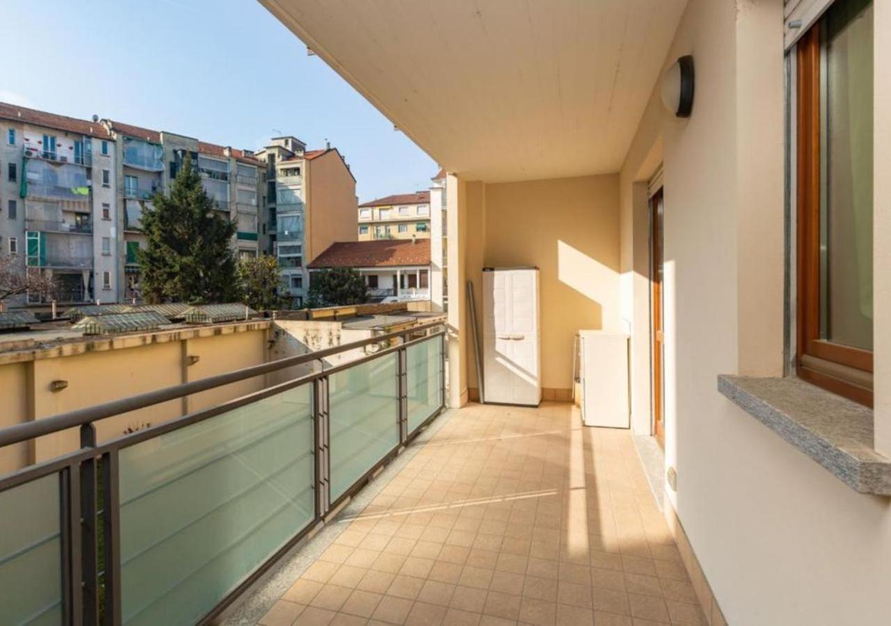 Comfy Cozy Apartment Close To Metro 都灵 外观 照片