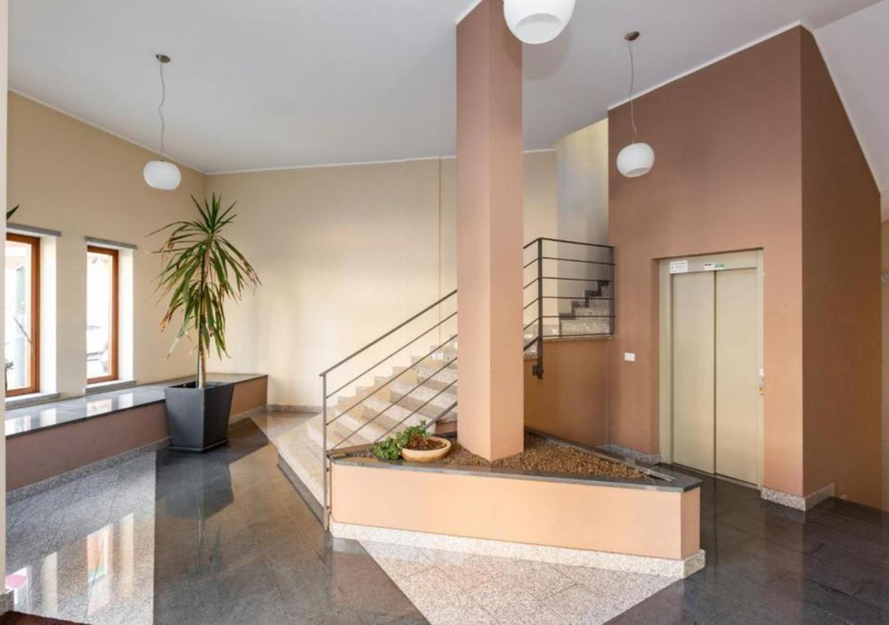 Comfy Cozy Apartment Close To Metro 都灵 外观 照片